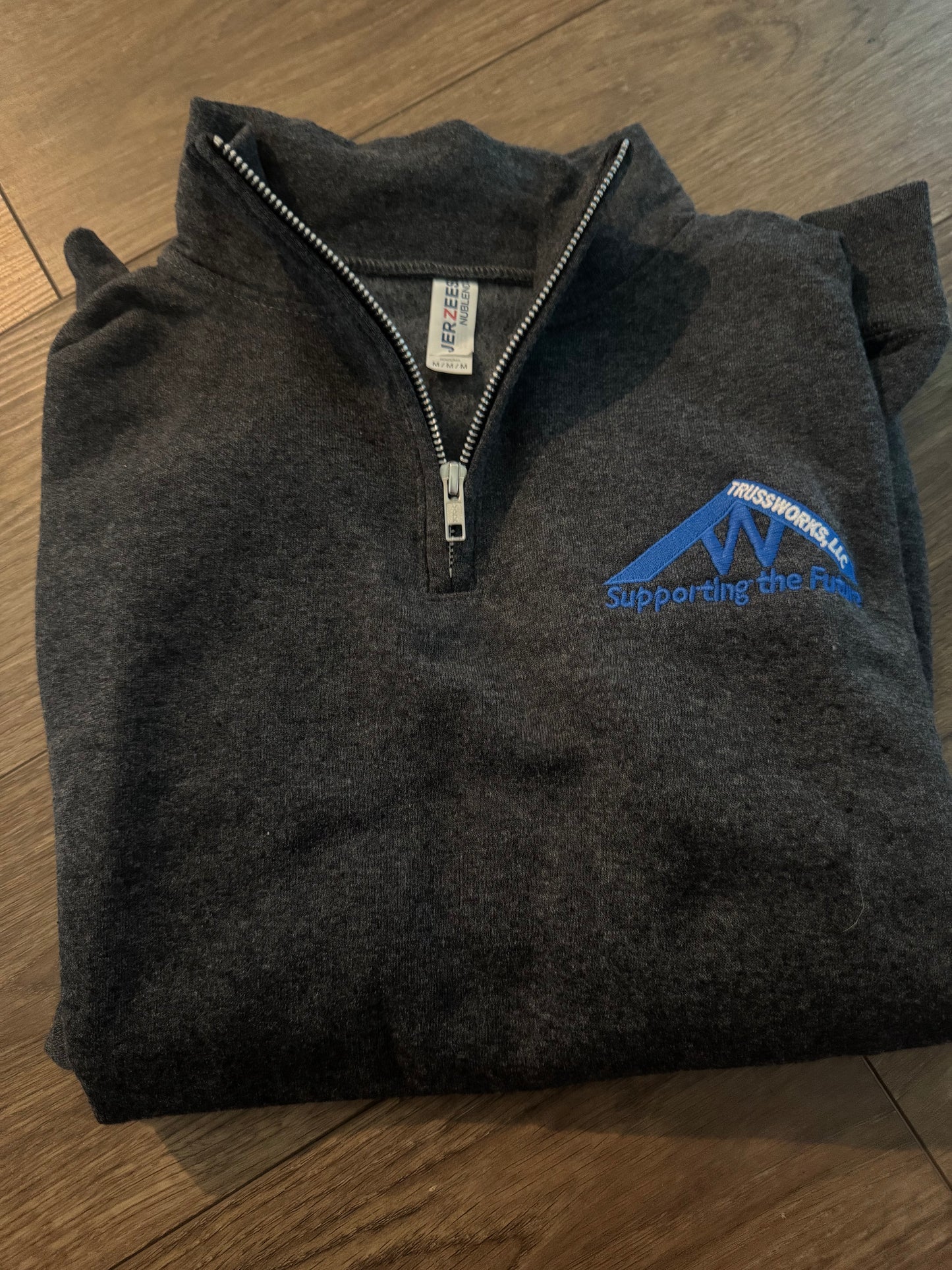 Trussworks 1/4 Zip Sweatshirt - medium