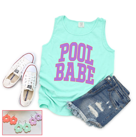 Pool Babe